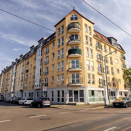 Pineapple Apartments Dresden Mitte - Free Parking Exteriör bild